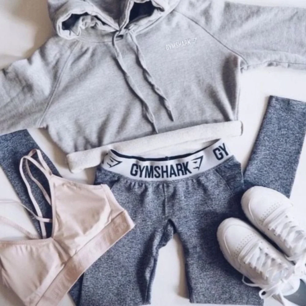 ✨ Women’s Athletic Wear Mystery Box ✨ - Picture 3 of 5